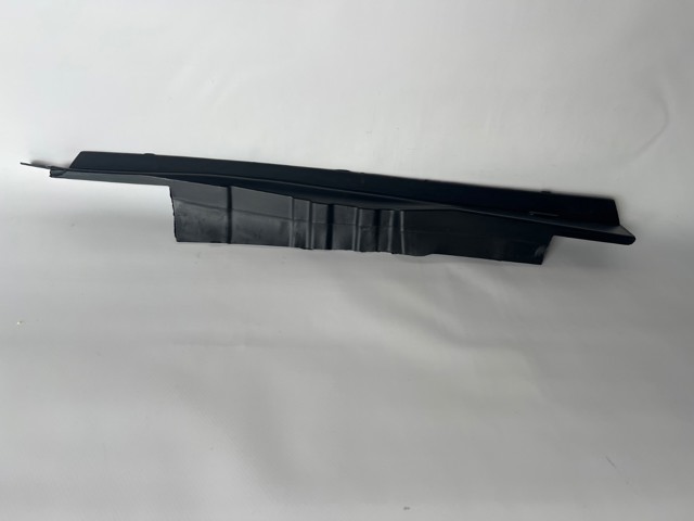Уплотнитель арки крыла DS7Z5802038A КИТАЙ