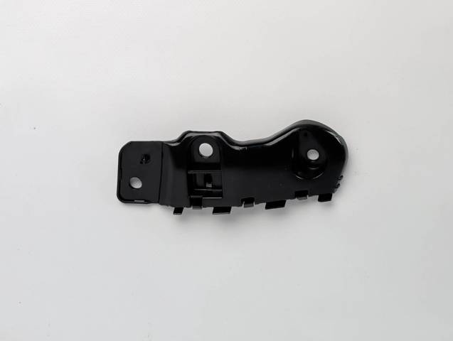 Крепление бампера KB8A500U1A КИТАЙ