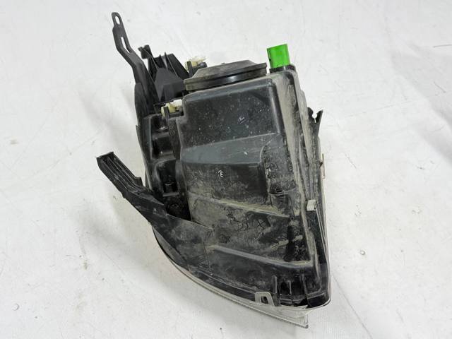 FORD 24689800R Фара правая в наличии Львов