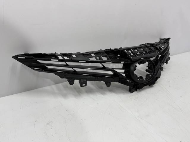 5310133620 TOYOTA Решетка радиатора купить в Кривой Рог