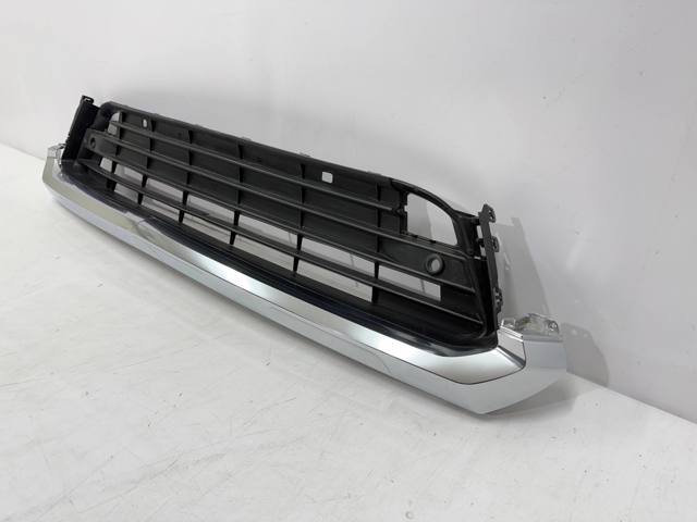 TOYOTA 5311248160 Решетка радиатора в наличии Ровно