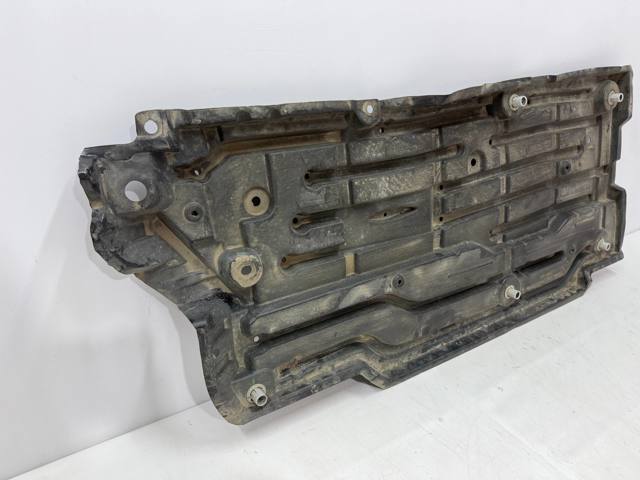 58166F4010 TOYOTA Защита днища левая купить в Ирпень