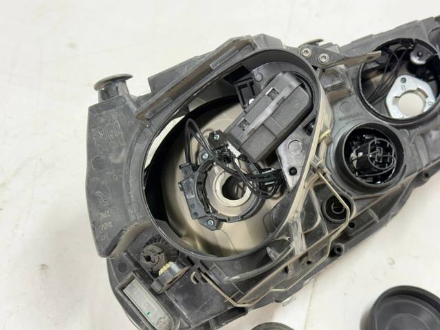 5K1941006P VAG Фара правая купить в Кривой Рог