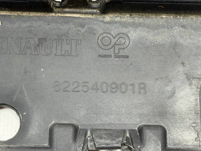 RENAULT 622540901R Решетка радиатора в наличии Одесса