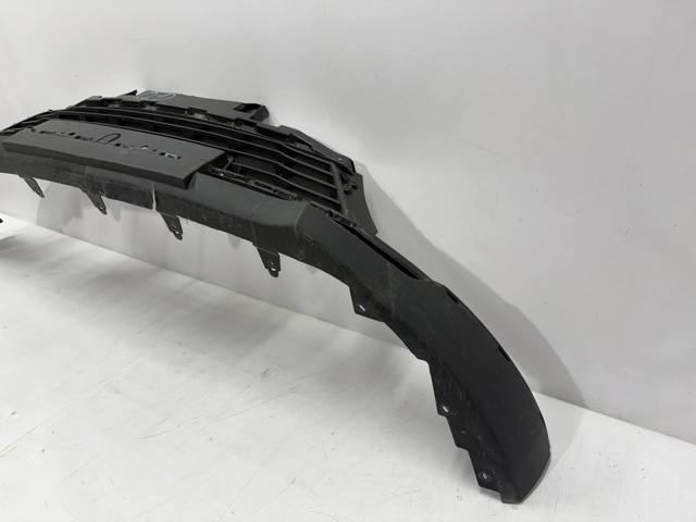 622540901R RENAULT Решетка радиатора купить в Кривой Рог