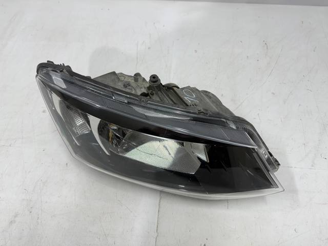 VAG 6V1941016C Фара правая в наличии Винница