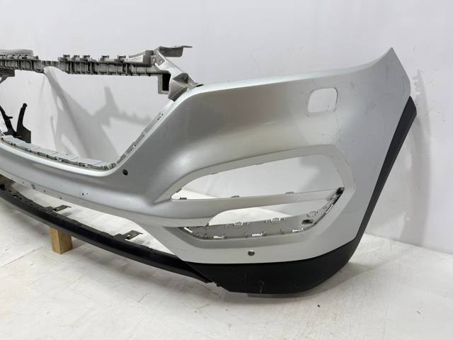 HYUNDAI 86526D7110 Заглушка (решетка) противотуманных фар бампера переднего правая в наличии Черновцы