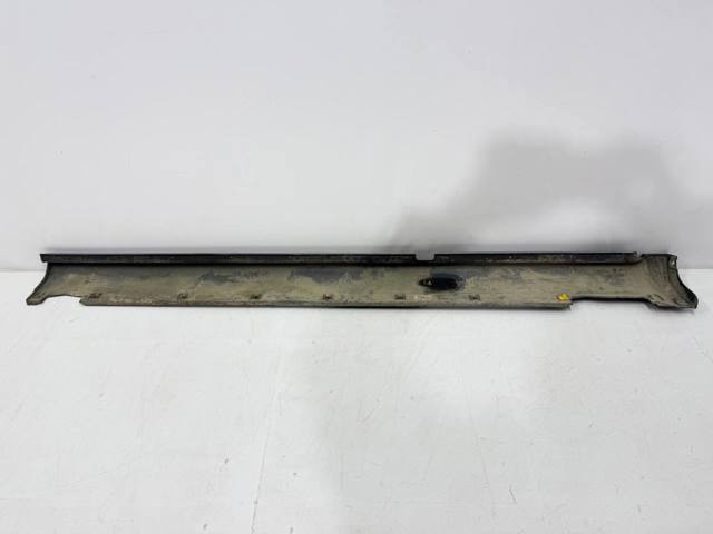HYUNDAI 877522E000 Накладка (молдинг) порога наружная правая в наличии Винница