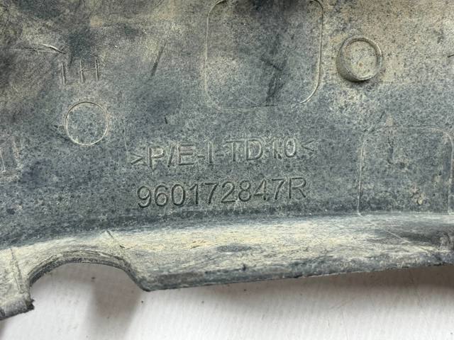 RENAULT 960172847R Накладка бампера переднего левая в наличии Ровно