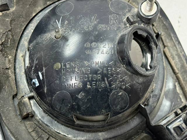 P2913R Фонарь задний правый внутренний купить Тернополь