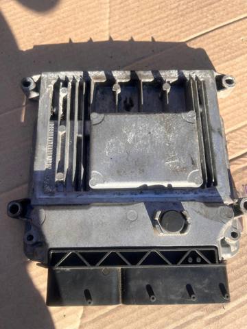 HYUNDAI 391102B520 Модуль управления (ЭБУ) двигателем в наличии Каменское