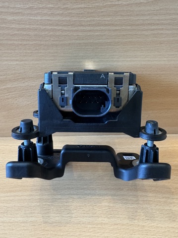Радарный датчик дистанции 561907561B VAG