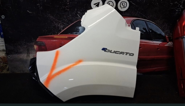 Крыло левое 1374386080 PEUGEOT