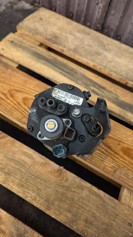 Насос топливный высокого давления 167009788R RENAULT
