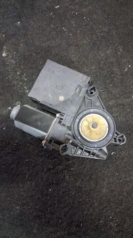 1T0959702S VAG Мотор стеклоподъемника двери передней правой купить в Харьков