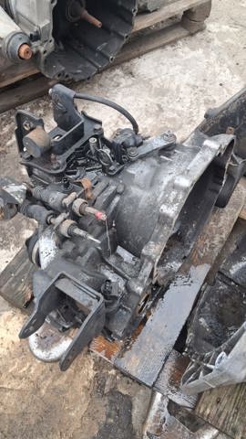 HYUNDAI 4300024381 КПП в наличии Черновцы