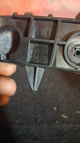 5257705020 TOYOTA Кронштейн бампера заднего правый купить в Тернополь