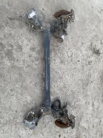 Подрамник задней подвески 555019103R RENAULT
