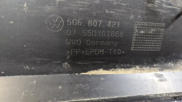 VAG 5G6807421 Бампер задний в наличии Николаев