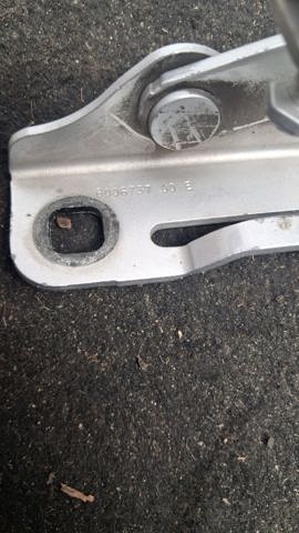 600673700E TESLA Петля капота правая купить в Ирпень