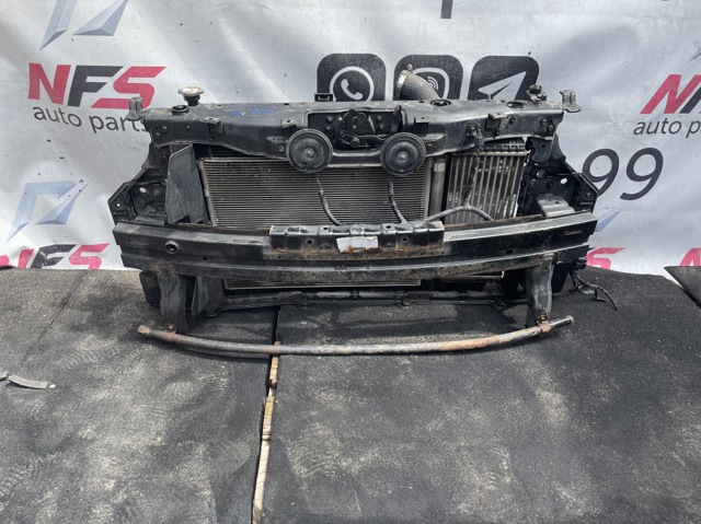 Оперение в сборе 641013Z000 HYUNDAI