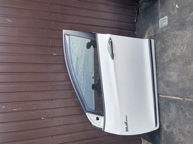 Передняя левая дверь 76003A6000 HYUNDAI