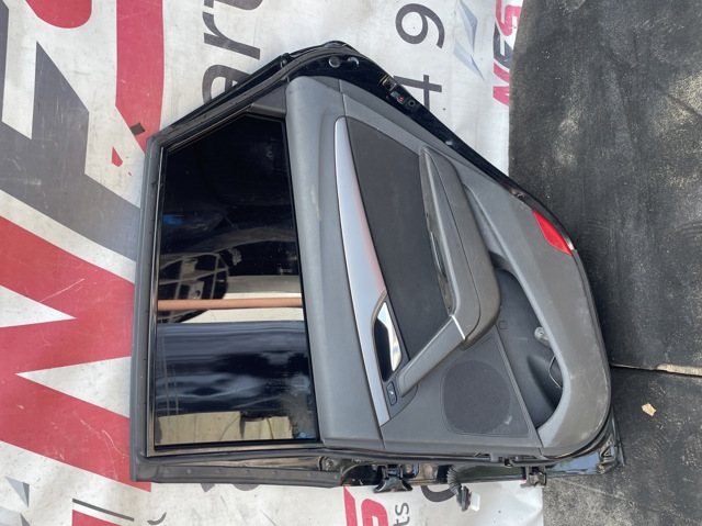 770043Z000 HYUNDAI Дверь задняя правая купить в Черновцы