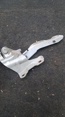 Петля капота, правая 791201H000 HYUNDAI