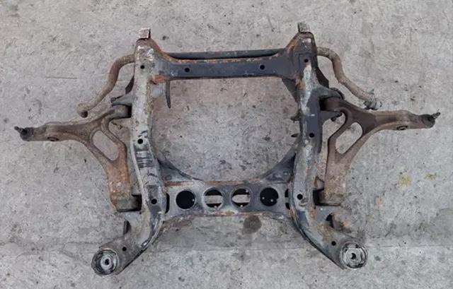 Балка передней подвески 7L0499030T VAG