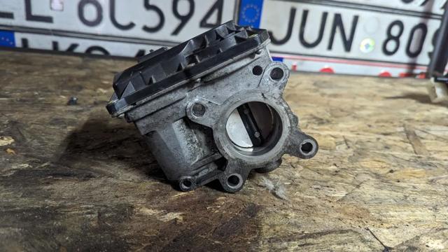 Блок дроссельной заслонки 8200578645 RENAULT