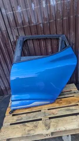 Дверь пассажирская задняя левая 821016892R RENAULT