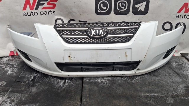 Передний бампер 865111H000 HYUNDAI
