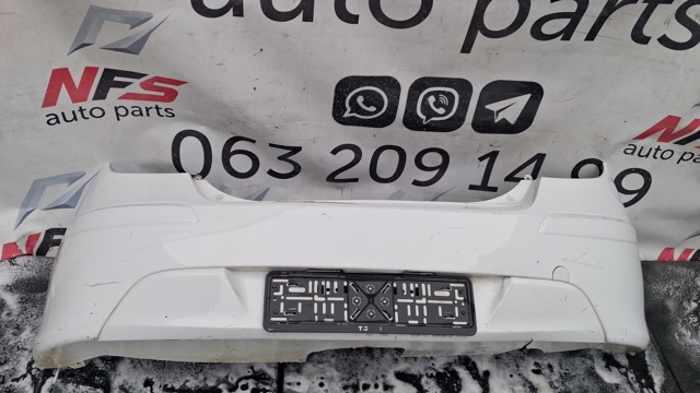 Передний бампер 866112R600 HYUNDAI
