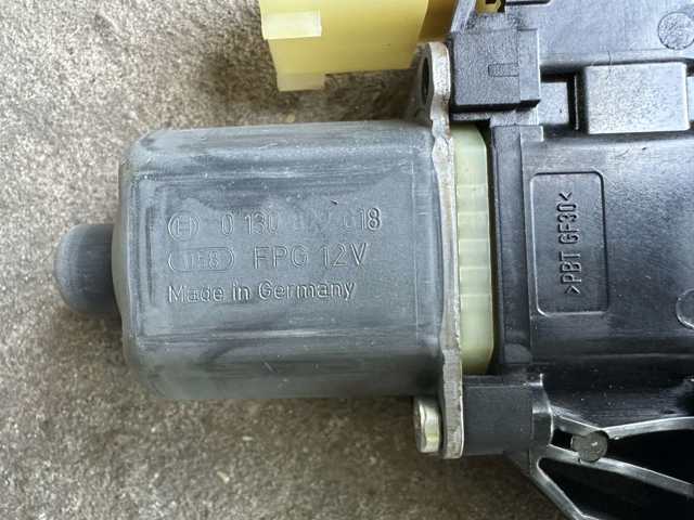 8A6114A389B FORD Мотор стеклоподъемника двери передней левой купить в Ирпень
