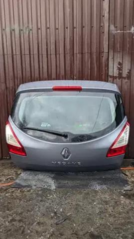 Пятая дверь 901001260R RENAULT