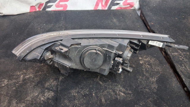 921021WXXX HYUNDAI Фара правая купить в Киев