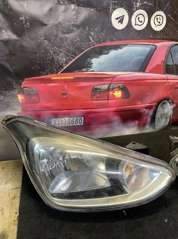 Основная фара - вставка 92102B9000 HYUNDAI