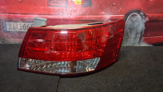 Задний правый внешний фонарь 924023K0 HYUNDAI