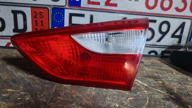Фара задняя правая внутренняя 92404A50 HYUNDAI