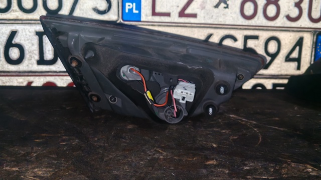HYUNDAI 92404A50 Фонарь задний правый внутренний в наличии Киев