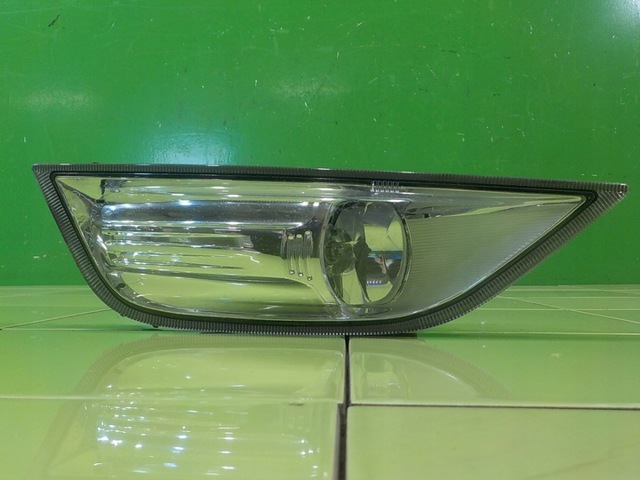 FORD BS7115K201AB Фара противотуманная правая в наличии Черновцы