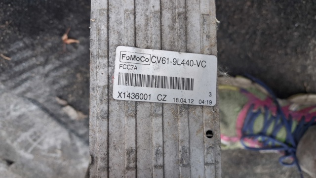 FORD CV619L440VC Интеркулер в наличии Полтава