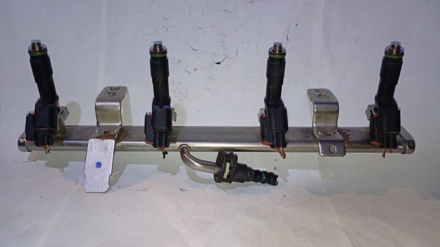 Форсунка инжектора 04593986AB CHRYSLER