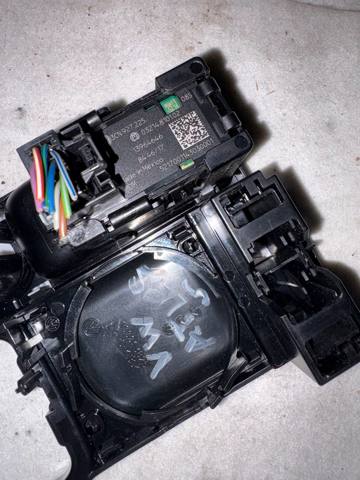 VAG 3CN713109ICL в наличии Ужгород