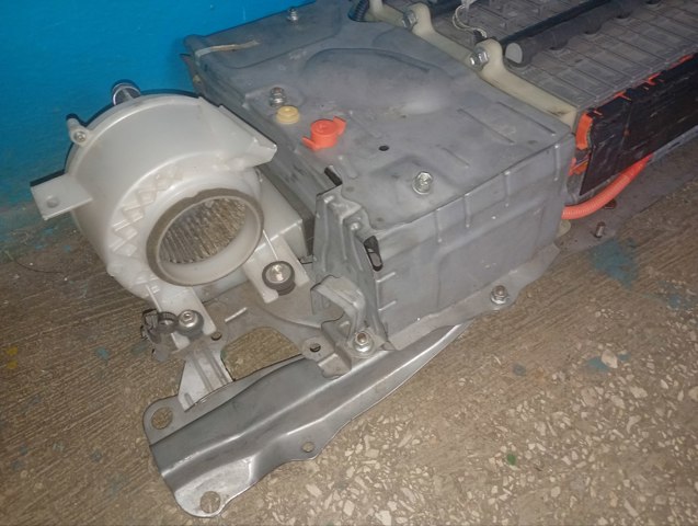 G951076010 Батарейный модуль электромобиля купить Кривой Рог