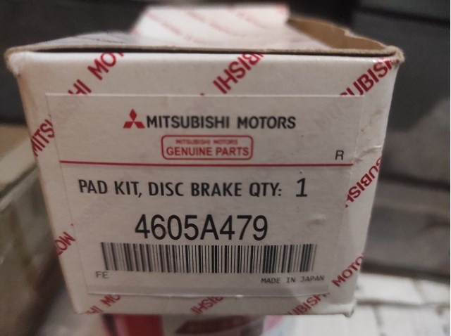 Колодки тормозные дисковые комплект 4605A479 MITSUBISHI