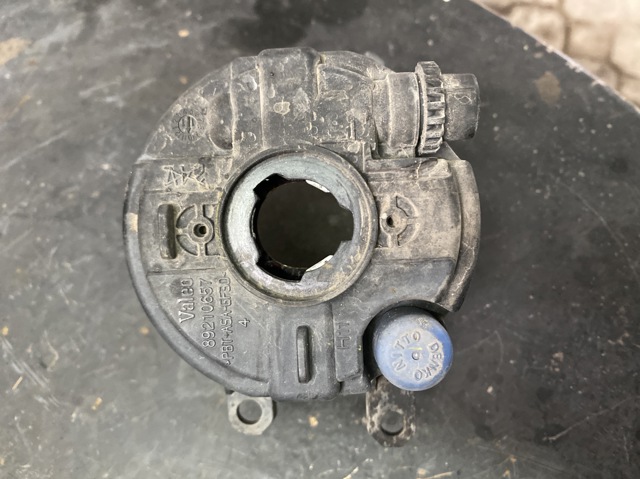 VALEO 89210657 Фара противотуманная левая в наличии Украина