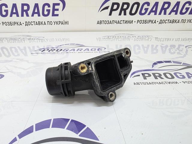 BMW 11117800048 Фланец системы охлаждения в наличии Украина
