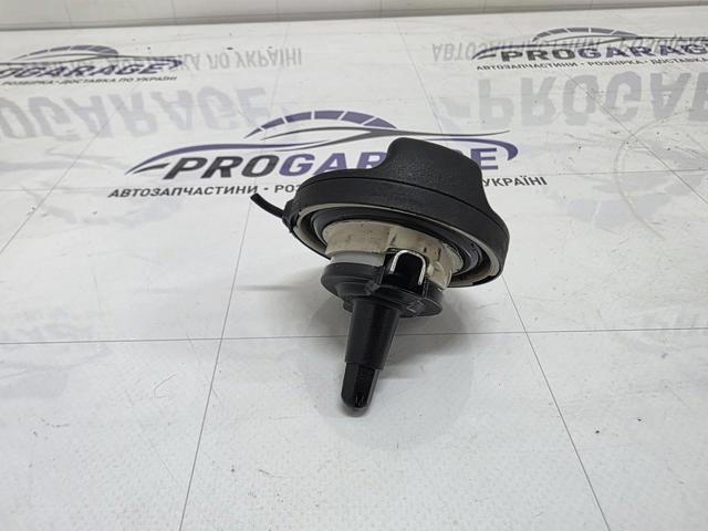 16117482901 BMW Крышка (пробка) бензобака купить в Ровно