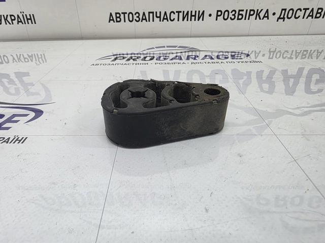 BMW 18207544809 Подушка крепления глушителя в наличии Ровно